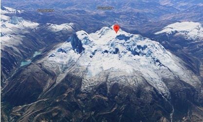 女性クライマー2人が遭難　2日後に救助隊が合流も40歳女性医師が死亡　南米ペルーの最高峰ワスカラン山　35歳女性の救助活動続く